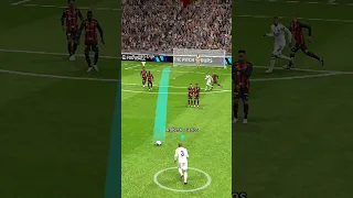 Roberto Carlos power🤣 freekick🥵 #efootball #pes #pesmobile #pes2021 #efootball2023 #shorts