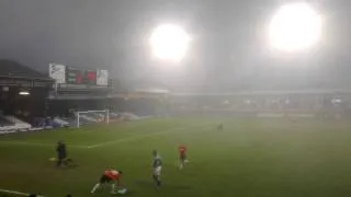 Must watch! The Kenilworth Road storm attacks!