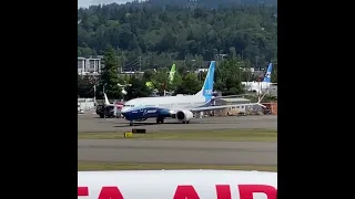 Boeing 737 MAX 10 First Flight From Renton Municipal Airport. Flight information in the description.