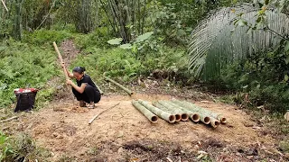 Building a bamboo house as a shelter in the forest - My Bushcraft Life