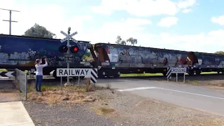 Inverleigh-Winchelsea Road Level Crossing, Inverleigh, Victoria (Before Upgrade)