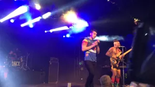 Cake By The Ocean - DNCE (8-Septiembre-2016) Guadalajara, México.