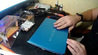 Acer Aspire ONE D270. Разборка, апгрейд.