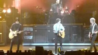 Paul McCartney  - Mrs. Vandebilt  - Live in Köln 1-12-2011