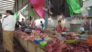 Walk  through a market in Mandalay, Myanmar