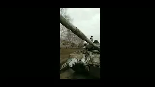 Брошенная техника ВСУ. Бойцы ВС Украины бросили танки при отступлении.