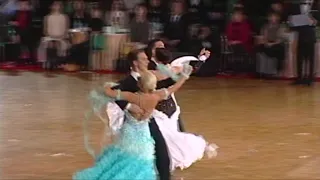 (Quick step) 2009 WDC Professional Ballroom / Victor & Anastasia