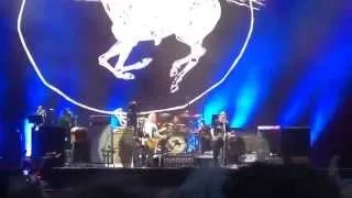 Neil Young and Crazy Horse "Rockin' In The Free World" [Hyde Park, London 2014-07-12]