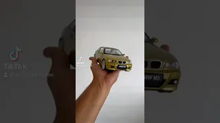 BMW - 3-SERIES M3 CSL E46 2000 1/18 Solido 🏆🔑