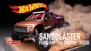 Hot Wheels FORD RAPTOR TROPHY TRUCK