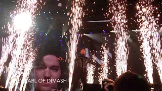 Dimash Kudaibergen New York [Golden] Fan Cam - Arnau Envoy Concert