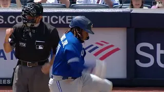 Vladimir Guerrero Jr. breaks bat over knee: 5/11/2022