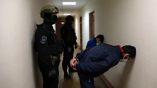 Костромские полицейские перекрыли крупный канал поставки наркотиков в область