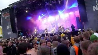 Broilers - weckt die toten auf [Live @ Deichbrand Open Air 2011]