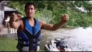 Como subir no jet ski Sea Doo ao cair na Água