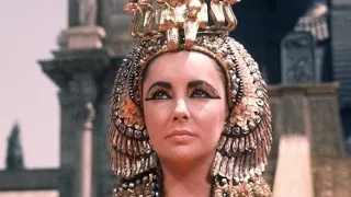 Elizabeth Taylor in 'Cleopatra': Entrance into Rome movie scene with Rex Harrison and Richard Burton