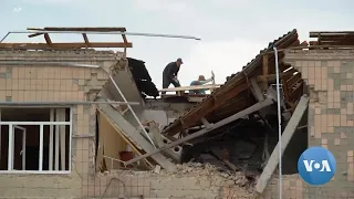 Ukrainian Volunteers Beginning to Rebuild Homes