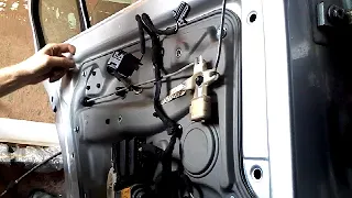 Как снять заменить стекла задней двери VW BORA(2004)demontaz zamiana szyb drzwi tyl