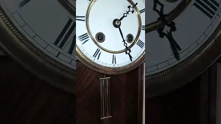 Часы настенные Густав Беккер