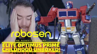 Unboxing the Robosen Elite Optimus Prime -- I unboxed my childhood!! [Gaming Trend]