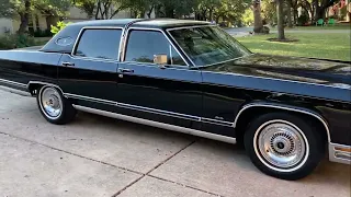 1978 Lincoln Continental- TownCar Edition