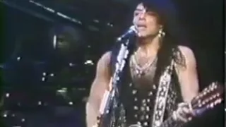 Kiss ( Unmasked ) - Forever ( Live )