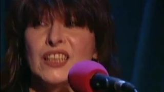 Chrissie Hynde - Stand By You