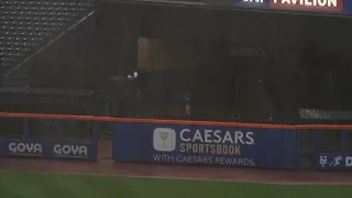 Shohei Ohtani throws in the bullpen in driving rain｜Los Angeles Dodgers｜New York Mets｜MLB｜大谷翔平｜野球