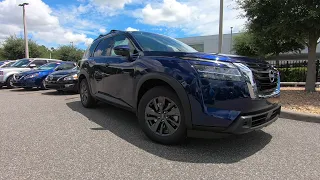 2022 Nissan Pathfinder SV | Deep Ocean Blue | Charcoal Interior