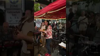 Lulo Reinhardt and Friends .live at La Guarida . ( Daisa ) song by Bawo and Lulo Reinhardt.
