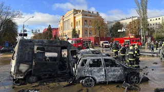 4 schwere Explosionen: Sirenen heulen in der ukrainischen Hauptstadt Kiew