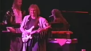 Yours Is No Disgrace / Yes Live - 1991