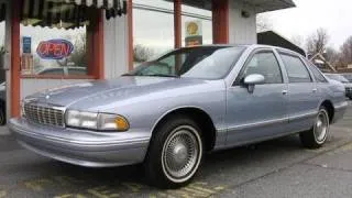 1994 Chevrolet Caprice Classic LS Start Up, Engine, In Depth Tour, and Test Drive