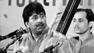 Ustaad Rashid Khan- Raag Bageshri (Live).wmv