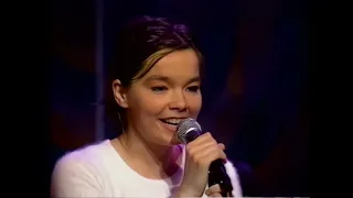 Bjork - Aeroplane (Live 120 Minutes 1993) (HQ)