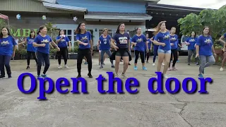 Open the door / MB Zumba Ladies