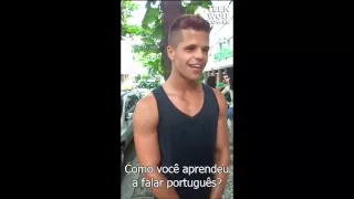 Charlie Carver conta aos fãs sobre Dethan, o que acha do Brasil e mais! via @teenwolfbr