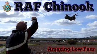 RAF Chinook - Amazing Low Flypast