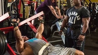 Dexter "The Blade" Jackson and Sergio Oliva Jr. Chest Workout at The Mecca Golds Venice