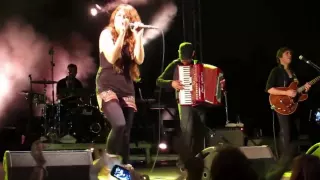 Zaz - Je Veux @ Lycabettus 2013 Athens Greece