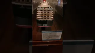 Scale comparisons of the Queen Mary and the Titanic.