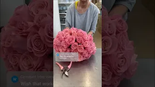 Subscribe to learn easy techniques of floral arranging. Here’s a basic rose bouquet making lesson