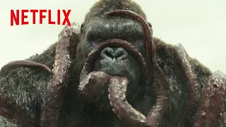 巨大タコを大食いするキングコング | キングコング: 髑髏島の巨神 | Netflix Japan
