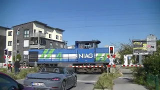 Spoorwegovergang Rheinberg (D) // Railroad crossing // Bahnübergang