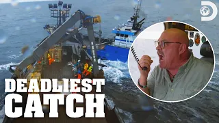 The Wizard Hits Another Boat! | Deadliest Catch