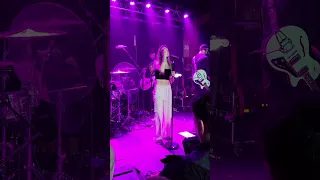 Danielle Bradbery : A Special Place Tour