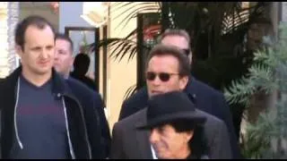 Governor Arnold Schwarzenegger leaving his lunch in Beverly Hills