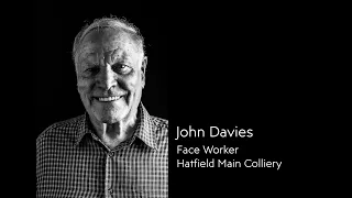 A Rich Seam: Live portrait session of John Davies by Laurence Edwards