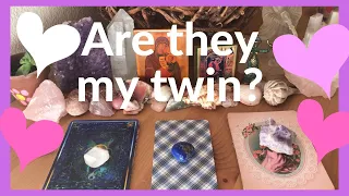 Pick a card love | Is this person my Twinflame/Divine Counterpart? + Charm reading ❤️👑❤️👑❤️