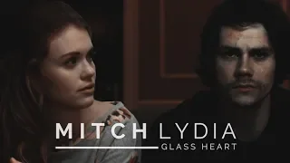 • Mitch & Lydia │ Glass Heart ᶜʳᵒˢˢᵒᵛᵉʳ [Secret Santa]